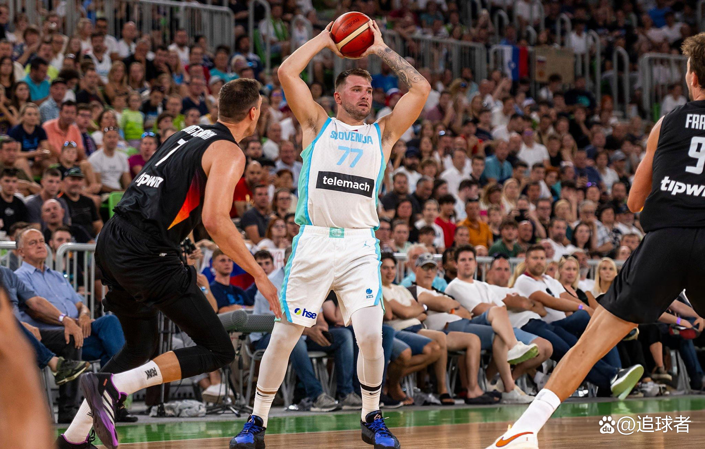 公牛前途光明!,东契奇新星重返赛场表现突出上演精彩一战(公路求生我有空间小农场) 公牛前途光明!,东契奇新星重返赛场表现突出上演精彩一战(公路求生我有空间小农场)