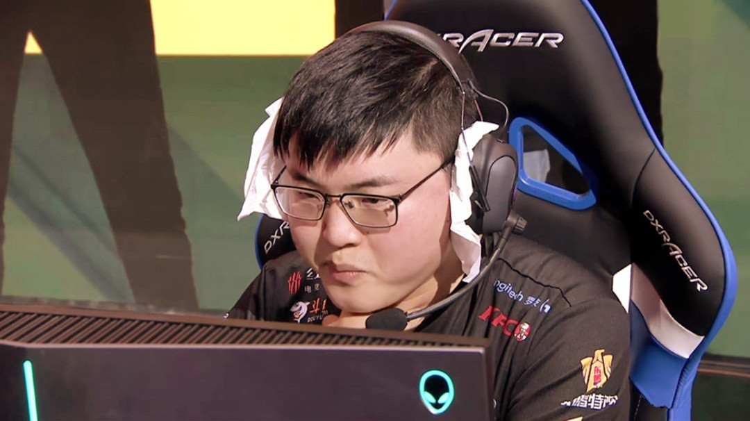 Faker新星挺进下一轮表现惊艳,篮网未来可期!的简单介绍 Faker新星挺进下一轮表现惊艳,篮网未来可期!的简单介绍